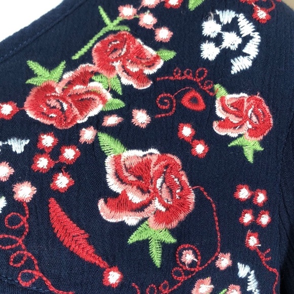 Miss Me BoHo Embroidered Bell Sleeve Blouse Small - Picture 3 of 10